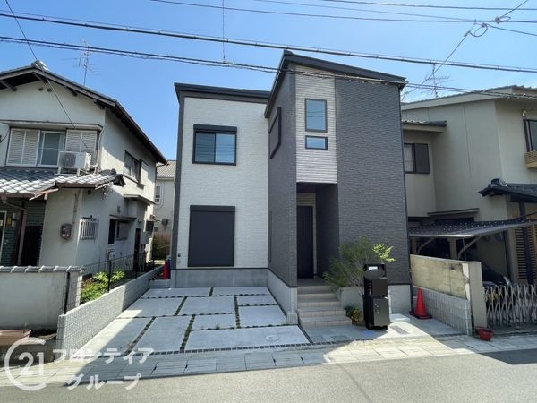 城陽市寺田東ノ口の中古一戸建