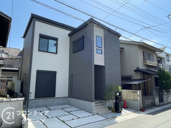 城陽市寺田東ノ口の中古一戸建て
