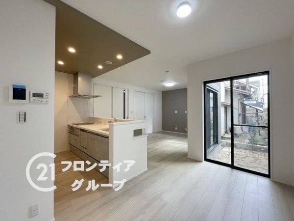 城陽市寺田東ノ口の中古一戸建て