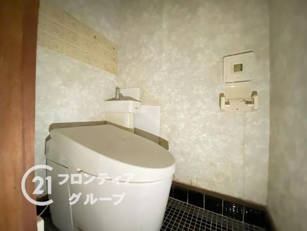 長岡京市井ノ内坂川の中古一戸建て