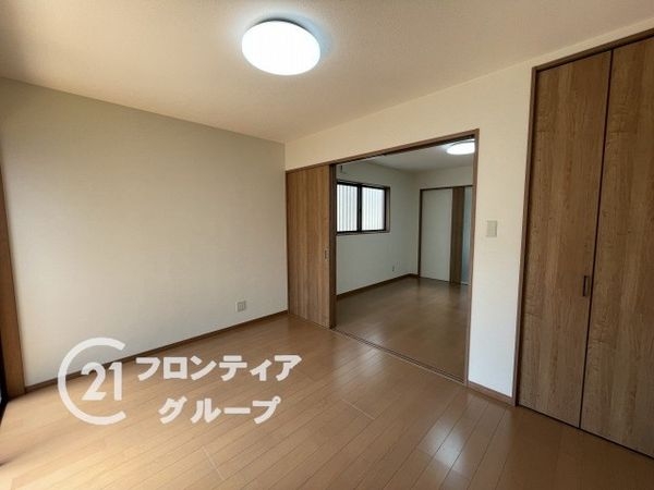 城陽市寺田水度坂の中古一戸建て