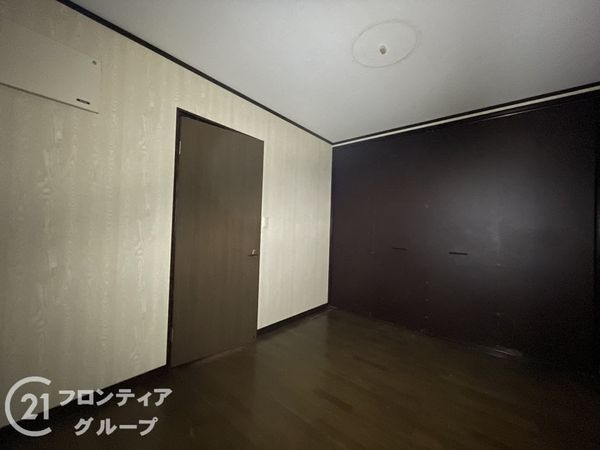 城陽市寺田北山田の中古一戸建て