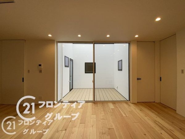 八幡市八幡三反長の中古一戸建て