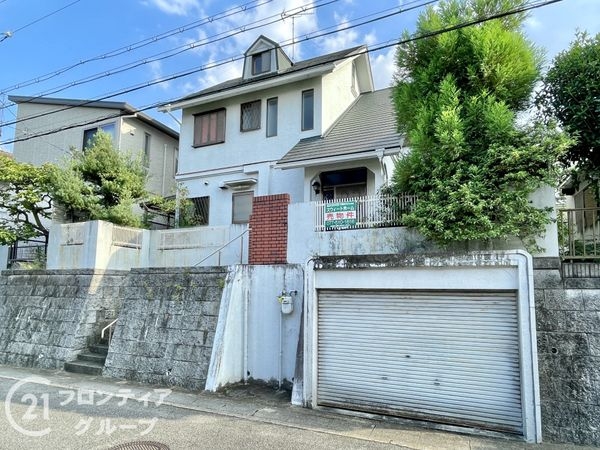 宇治市琵琶台３丁目の中古一戸建て