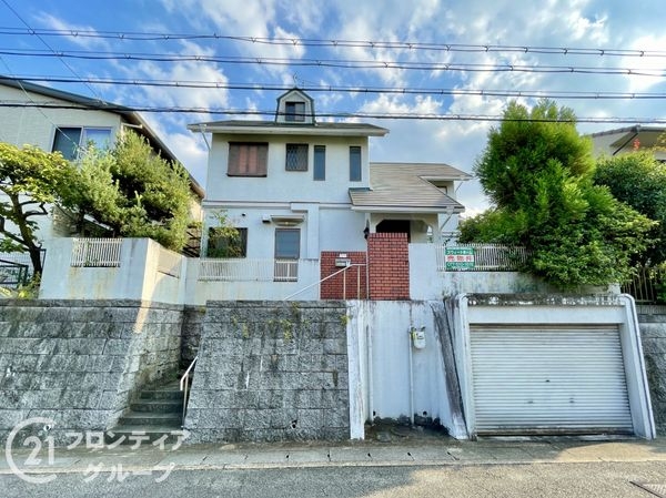 宇治市琵琶台３丁目の中古一戸建て
