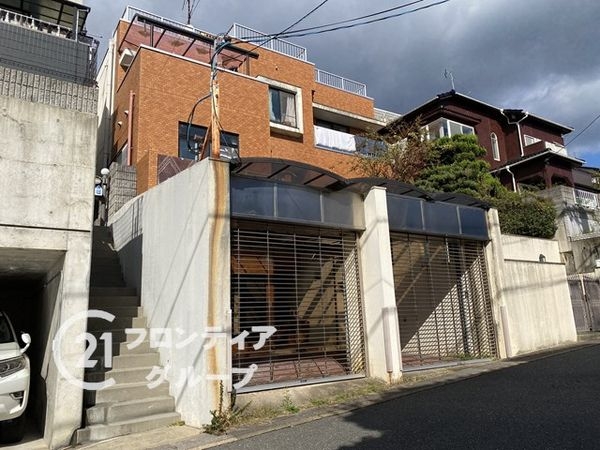 宇治市木幡南山の中古一戸建て