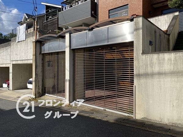 宇治市木幡南山の中古一戸建て