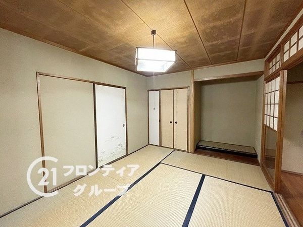 城陽市寺田深谷の中古一戸建て