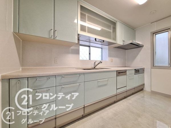 宇治市木幡御蔵山の中古一戸建て