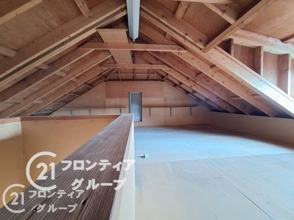宇治市木幡御蔵山の中古一戸建て