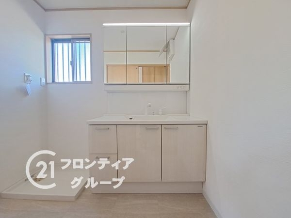 京田辺市同志社山手３丁目の中古一戸建て