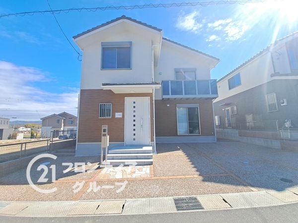 京田辺市同志社山手３丁目の新築一戸建