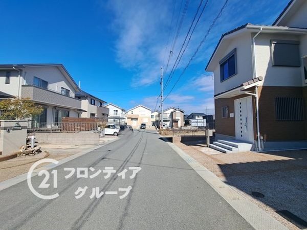 京田辺市同志社山手３丁目の中古一戸建て