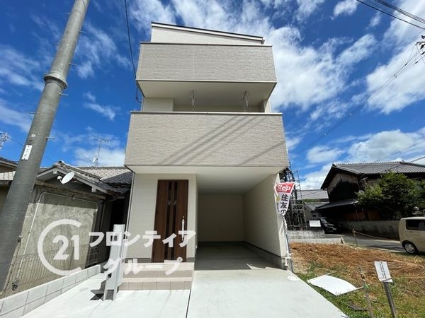 京田辺市三山木谷ノ上の新築一戸建