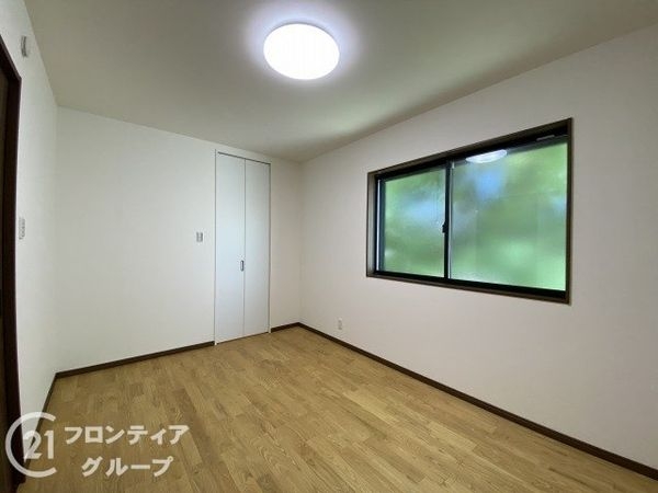 京都市伏見区久我本町の中古一戸建て(寝室)