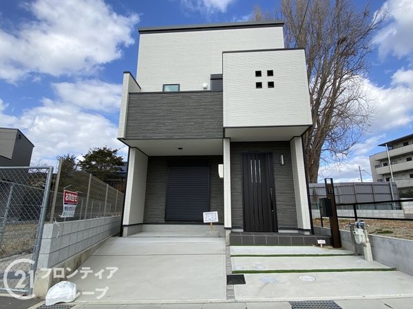 京都市伏見区久我本町の中古一戸建