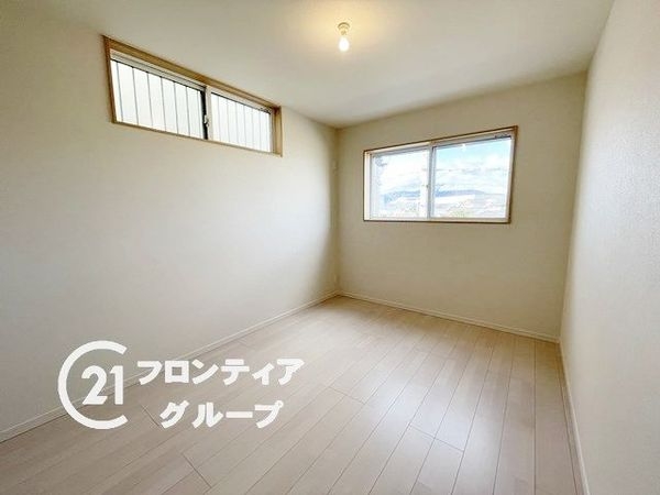 京都市伏見区羽束師古川町の中古一戸建て