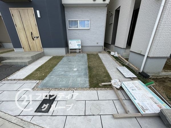 京都市伏見区羽束師古川町の中古一戸建て