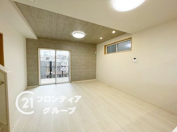 京都市伏見区羽束師古川町の中古一戸建て