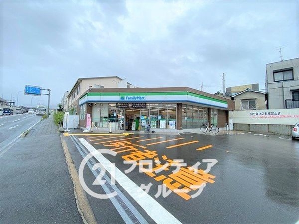 京都市伏見区桃山町丹下の中古一戸建て(ファミリーマート伏見京町店)