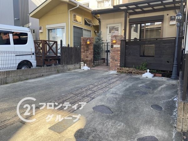 長岡京市神足橋本の中古一戸建て