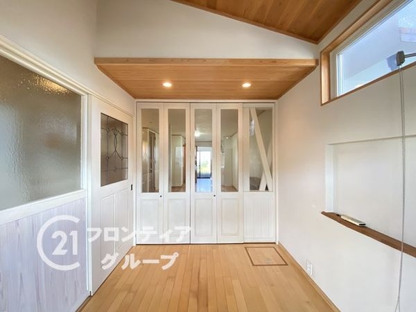 長岡京市神足橋本の中古一戸建て