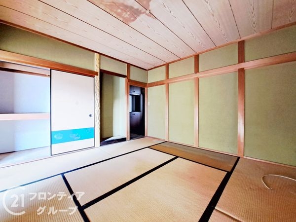 八幡市西山丸尾の中古一戸建て