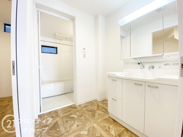 京都市伏見区向島津田町の中古一戸建て(洗面台・洗面所)