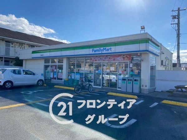 城陽市寺田島垣内の中古一戸建て(ファミリーマート城陽樋尻店)