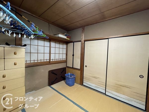 京田辺市草内上リ立の中古一戸建て