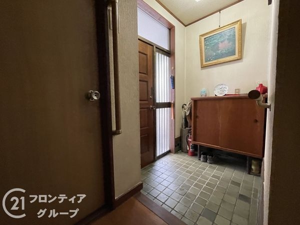 京田辺市草内上リ立の中古一戸建て