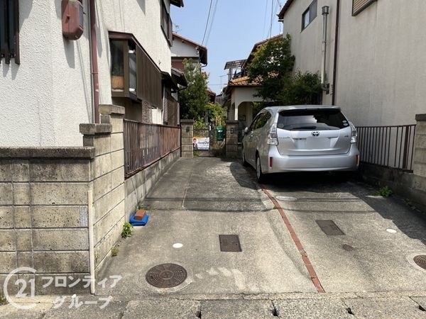 京田辺市草内上リ立の中古一戸建て
