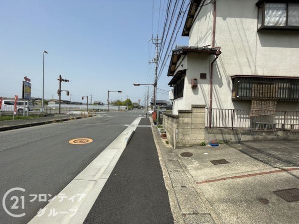 京田辺市草内上リ立の中古一戸建て