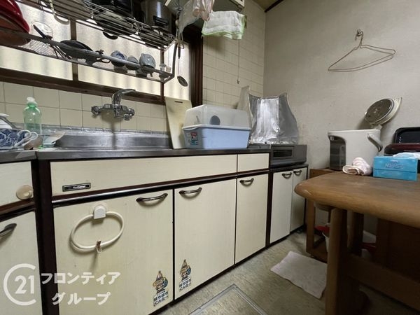 京田辺市草内上リ立中古一戸建て