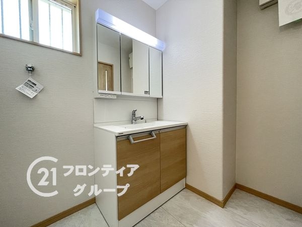京都市伏見区羽束師古川町の中古一戸建て