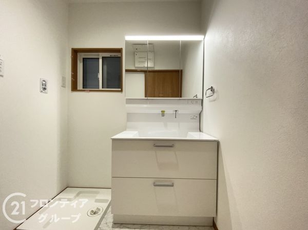 京都市伏見区向島二ノ丸町　新築一戸建て