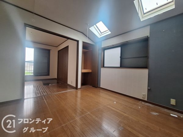 宇治市木幡御蔵山の中古一戸建て