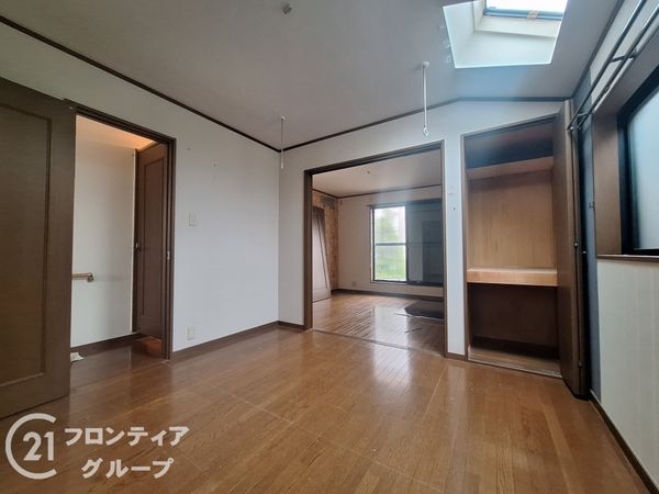 宇治市木幡御蔵山の中古一戸建て