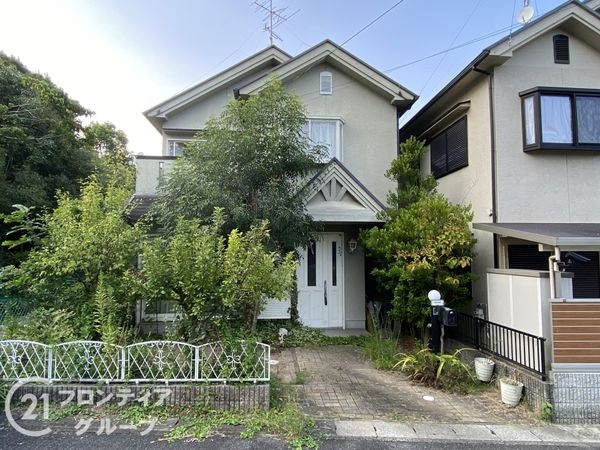 宇治市木幡南山の中古一戸建て