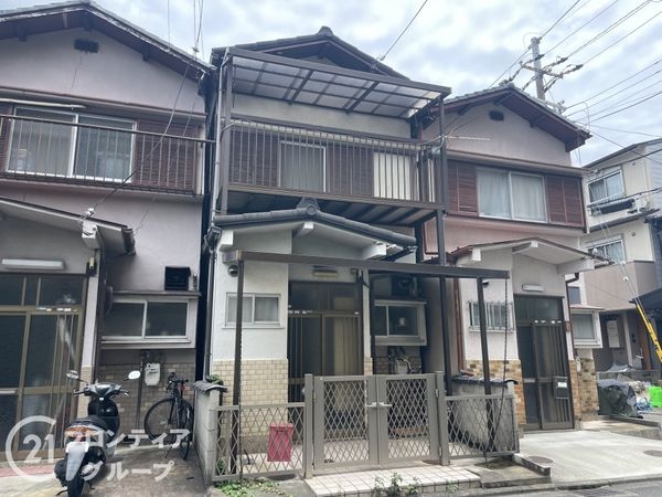 京都市伏見区深草越後屋敷町の中古一戸建て