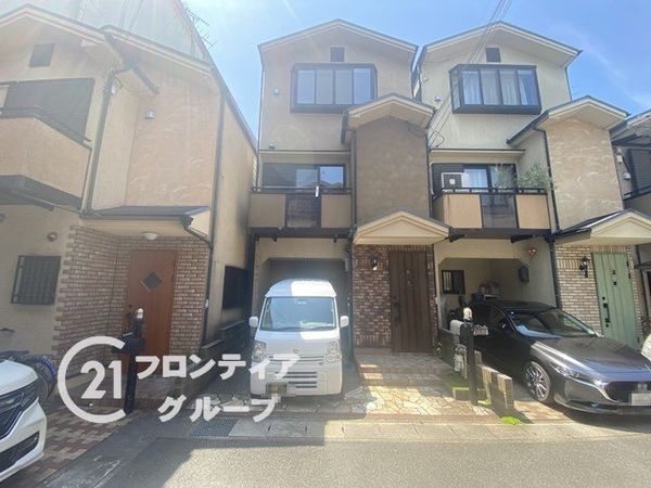 京都市伏見区下鳥羽南円面田町の中古一戸建て