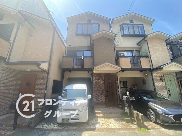 京都市伏見区下鳥羽南円面田町の中古一戸建て