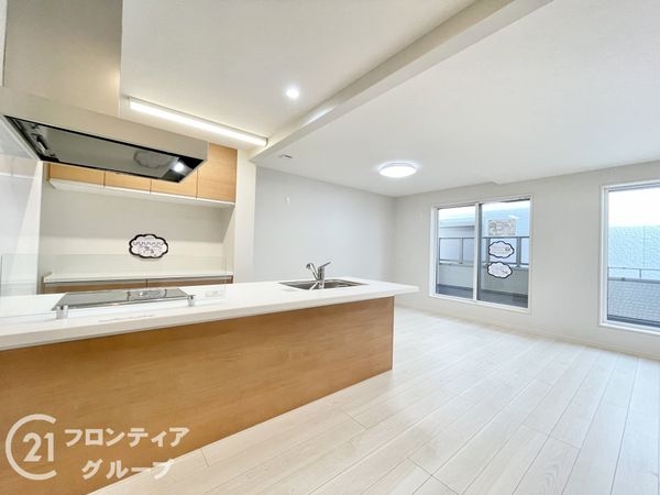 京都市伏見区羽束師古川町の中古一戸建て