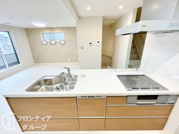 京都市伏見区羽束師古川町の中古一戸建