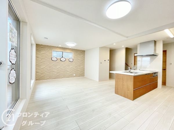 京都市伏見区羽束師古川町の中古一戸建て