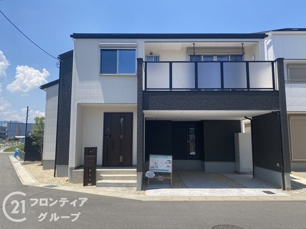 京都市伏見区羽束師古川町の中古一戸建