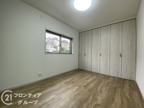 城陽市久世芝ケ原の中古一戸建て