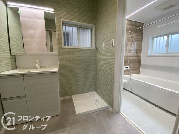 城陽市久世芝ケ原の中古一戸建て