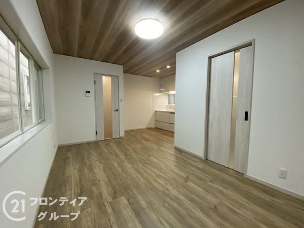 城陽市久世芝ケ原の中古一戸建て