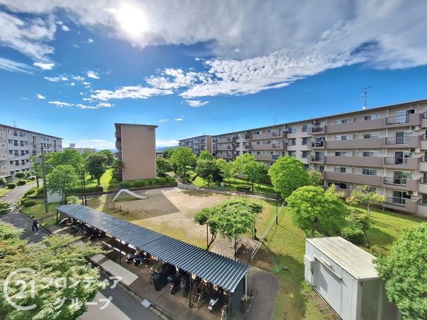 男山第二住宅１０７号棟　中古マンション